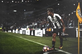 爱游戏体育app-德甲攻防激战：节奏快，精彩不断！，德甲对抗