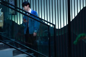 爱游戏中国官方登录入口网站-“战术大比拼：幕后策略的终极角逐”